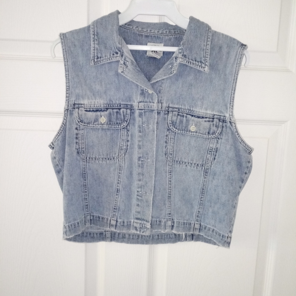 American Eagle Denim vest